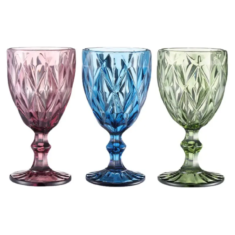 Yeni varış 240/300ML toptan ucuz kırmızı kadeh şarap bardağı renkli Vintage kabartmalı su ve meyve suyu bardağı fincan