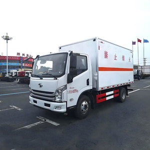 Venta directa de fábrica Diesel 6 Ton Explosivo Inflamable Transporte Vehículo Equipo de voladura Transporte Camión de carga - Product Image 2