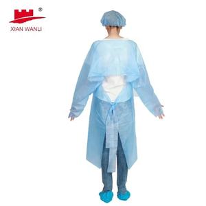 AAMI niveau 3 tablier médical jetable, blouse chirurgicale <span class=keywords><strong>CPE</strong></span> étanche avec manches longues en plastique - Product Image 2