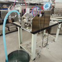 Machine de remplissage auto-amorçante à pompe rotative en acier inoxydable 304 pour sauces, savon liquide pour les mains et détergent lessive