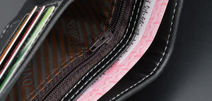 กระเป๋าสตางค์หนัง PU แบบใหม่ ดีไซน์บาง สำหรับผู้ชาย ราคาสุดคุ้ม แบบพับสองตอน ใส่บัตรและเงินได้ - Product Image 4