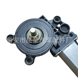 มอเตอร์กระจกไฟฟ้าฟอร์ด รุ่น 2S5114553AA สำหรับประตูหน้าขวา รถฟีียสต้า MK3 MK6 ปี 2001-2012 อะไหล่ทดแทน - Product Image 1