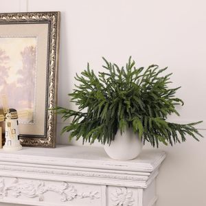 Bouquet de branches de pin artificielles Meiheng 45 cm vert en caoutchouc souple style nordique décoration de Noël - Product Image 4