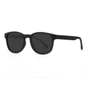 Lunettes de soleil polarisées pour hommes, monture noire, verres TAC, protection UV380, style sport pour la conduite en extérieur - Product Image 3