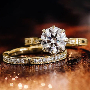 Set di Anelli Principessa con Zirconi Scintillanti per Donna, Elegante Gioiello di Lusso per Matrimonio - Product Image 1