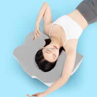 Bestseller Gel-Memory-Foam-Kissen Konturiert für Nackenschmerzen und Wirbelsäulenausrichtung OEM Anpassbar