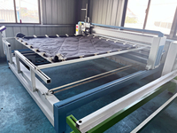 Machine à coudre industrielle Longarm à une aiguille Couvre-lits en tissu textile Matelas matelassé Prix