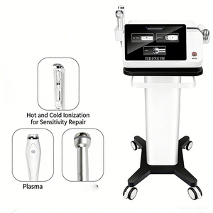 Appareil d'hydro-infusion sans aiguille à gouttelettes d'eau chaude pour le visage, nettoyage des pores, lifting cutané, hydratation et rajeunissement - Product Image 2