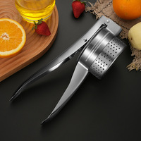 Groothandel Roestvrijstalen Keuken Fruit En Groente Gereedschap Puree Pers Stamper Fruit Juicer Knoflook Aardappelpers