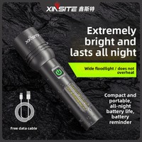 Nouvelle lampe torche rechargeable en alliage d'aluminium à quatre couleurs haute luminosité, IP45, portée de 500 m, 1000 lumens, longue durée de vie de la batterie pour