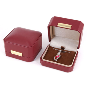 Wholesale Square Luxurious High-end Leather Jewelry <b>Boxes</b> Gift <b>Boxes</b> <b>Rings</b> Necklaces Pendants Velvet Packaging <b>Boxes</b> - Product Image 1