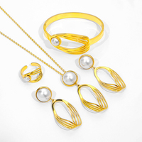 JUSNOVA Set Perhiasan Mutiara Baja Anti Karat Berlapis Emas 18k Pvd untuk Wanita Tahan Air Anti Kusam Desainer Trendi Fashion Mewah