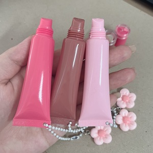 Baume à lèvres personnalisé végétalien aux peptides, mignon, 12 ml, avec porte-clés fleur et étiquette privée - Product Image 3