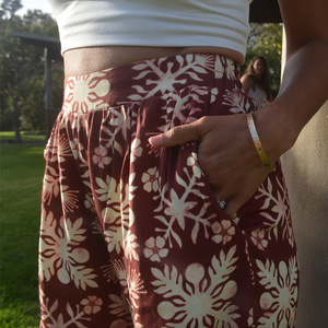 <span class=keywords><strong>Pantaloni</strong></span> Larghi con Stampa Hawaiana Personalizzati in <span class=keywords><strong>Misto</strong></span> <span class=keywords><strong>Lino</strong></span> e Cotone per Donna, Quantità Minima d'Ordine - Product Image 5