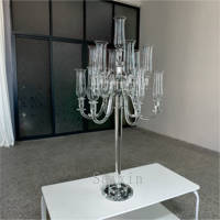 Fournisseur direct, vente en gros, nouveau design, chandelier en cristal à 13 bras pour la décoration de table de mariage