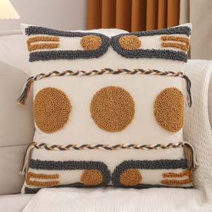 Funda <span class=keywords><strong>de</strong></span> Cojín Cuadrada Tejida y Bordada <span class=keywords><strong>de</strong></span> Lona Estilo Boho con Mechones <span class=keywords><strong>de</strong></span> 18*18 Pulgadas para Decoración <span class=keywords><strong>de</strong></span> Sala <span class=keywords><strong>de</strong></span> Estar en Hogar y Hotel - Product Image 2