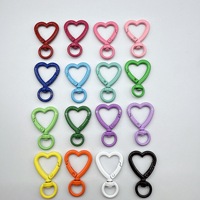 Porte-clés Cœur Pêche Rotatif à 360° avec Boucle, Pendentif DIY Peint à la Pulvérisation, Accessoires de Peinture, Clip à Mousqueton Pivotant