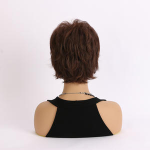 Perruque Courte Droite de Marques Nationales, Fibre Kanekalon Brun Foncé, Style Bob, Ligne de Cheveux Naturelle, Convient à Toutes les Formes de Visage - Product Image 4