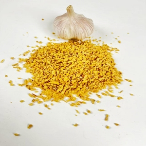 فتات الثوم المقلي الفاخرة بعلامة تجارية خاصة |   مكون الثوم العطري الذهبي لسلاسل المطاعم - Product Image 1