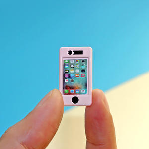 Vente chaude 1:12 <span class=keywords><strong>maison</strong></span> <span class=keywords><strong>de</strong></span> <span class=keywords><strong>poupée</strong></span> simuler Mini modèle <span class=keywords><strong>de</strong></span> téléphone Apple Mini jouets téléphone portable modèle <span class=keywords><strong>de</strong></span> produit numérique Jugueteria - Product Image 6