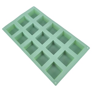 Moules à gâteaux en silicone haute performance de Chine, moules à pain, <span class=keywords><strong>mini</strong></span>-muffins, <span class=keywords><strong>pizza</strong></span>, outils de cuisson, plateau de cuisson, 100g, personnalisable, antiadhésif - Product Image 1