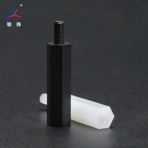 Poteau hexagonal Lianyang M2.5, poteau d'isolation en nylon, poteau de support pour plaque en plastique PC, 5-30 mm - Product Image 1