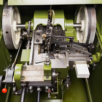 CY Machine à tête à froid Machine à vis à tête automatique à grande vitesse