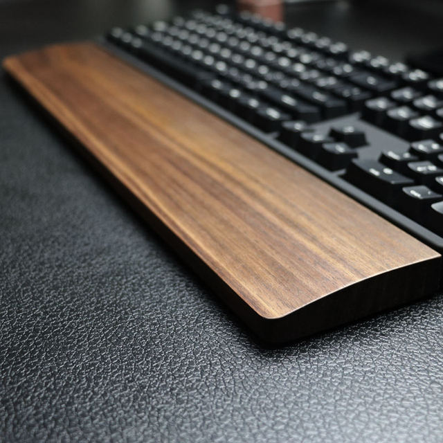 Easy Typing Ergonomic Gaming Desk Wrist Pad Walnut Wooden Wrist Rest for Keyboard