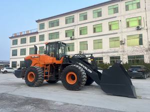 Cargadora de Ruedas Develon DL867 de 8 Toneladas de Segunda Mano con Cucharón de 4.3m³ para Minería y Obras de Construcción en Venta - Product Image 3