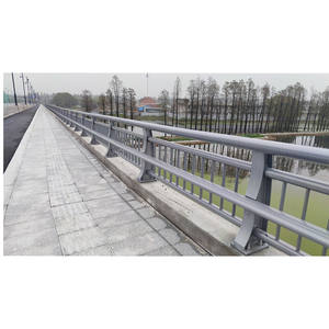 China Venta directa de fábrica Calidad superior Más barato W Beam Bs En-1317 Certificado Acero inoxidable Crash <span class=keywords><strong>Hdg</strong></span> <span class=keywords><strong>Highway</strong></span> Mbcb Guardrail - Product Image 1