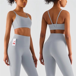 Top Deportivo de Alta Calidad para Gimnasio, con Tirantes Finos y Logotipo Personalizado, para Yoga y Fitness - Product Image 3