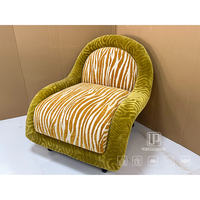 Nouvelle Arrivée - Fauteuil de Salon Hôtelier en Tissu Vert Olive à Rayures Zébrées avec Accoudoir Courbé et Revêtement Doux en Peluche