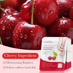 Masque exfoliant pour les pieds à la cerise et au niacinamide, éclaircissant et hydratant, gants et chaussettes SPA naturels à la cerise fraîche, vente chaude - Product Image 3