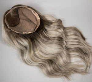 Peluca de <span class=keywords><strong>Cabello</strong></span> Europeo 100% Virgen con Encaje Superior, Color Rubio <span class=keywords><strong>Cenizo</strong></span> Balayage, Peluca con Encaje Frontal de Nudo Único con Forro de Seda para Mujeres con Pérdida de <span class=keywords><strong>Cabello</strong></span> - Product Image 1