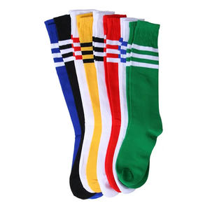 Нескользящие длинные силиконовые футбольные носки - Product Image 1