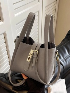 Bolso de mano para <span class=keywords><strong>mujer</strong></span> de gran capacidad, color sólido, diseño simple, tipo cesta/bolsa. - Product Image 4