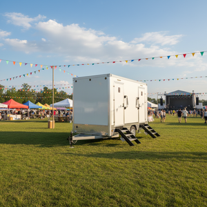 Remorque alimentaire avec toilettes intégrées, remorque WC portable 3 postes, remorque WC classique, remorque WC exécutif mural - Product Image 1