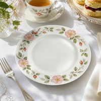 Assiette de dîner en porcelaine rose de 8 pouces à impression personnalisée, motif floral vintage, assiette ronde pour promotion, style britannique économique