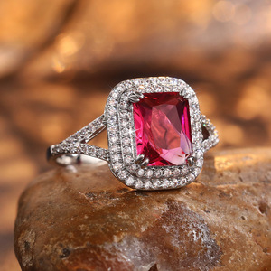 Nuevo anillo brillante con corte de princesa cuadrado, anillo de compromiso de moda europea para mujer - Product Image 4