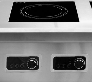 Cuisinière à induction commerciale à six brûleurs en acier inoxydable avec armoire de rangement, plaque de cuisson rapide et gain de temps, commande tactile, pour hotpot AM-TCD602C - Product Image 2