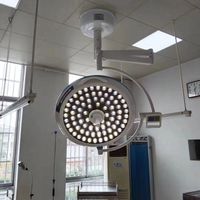 Lampe chirurgicale LED sans ombre de haute qualité - Montage au plafond à un bras pour salle d'opération Livraison bon marché