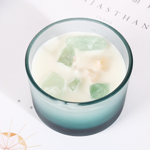 <span class=keywords><strong>Bougie</strong></span> d'aromathérapie en verre avec pierre de cristal et cire de soja, ornement parfumé coloré pour la maison, idéale comme cadeau de mariage, vente en gros - Product Image 4