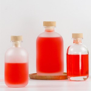 Botella de Vidrio Transparente Esmerilada Personalizada de 375 ml y 500 ml para Licores, Vino, Whisky, Ron, Ginebra y Alcohol con Tapón de Corcho - Product Image 1