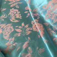 Wunderschönes Großblumen-Design Regulärer Stil Lagerware Rabattpreis Hochwertige Seiden-Jacquard-Stoffe für Kleidung und Kostüme