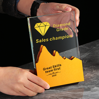 Trophée en cristal moderne avec base en métal en forme de montagne, récompense d'honneur pour champion de ventes et performance d'équipe de qualité diamant