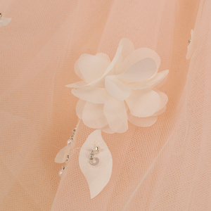 Robe sans manches en dentelle pour jeunes filles, ornée d'une élégante broderie florale - Product Image 5