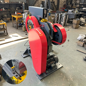 Machine de découpe et de poinçonnage CNC hydraulique 900 kN pour profilés en acier, directement de l'usine - Product Image 1
