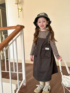 أزياء كورية غير رسمية خريفية مخطط تي شيرت + فستان كارجو 2 طقم ملابس فتيات أطفال - Product Image 5