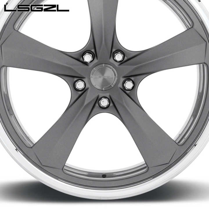 17インチ ザウバー 114.3 5穴 希少 17インチ ザウバー 114.3 5穴 希少