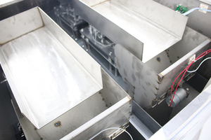 Machine de pesage et de remplissage vibratoire à 2 stations pour poudres et granulés, capacité 10-5000g - Product Image 5